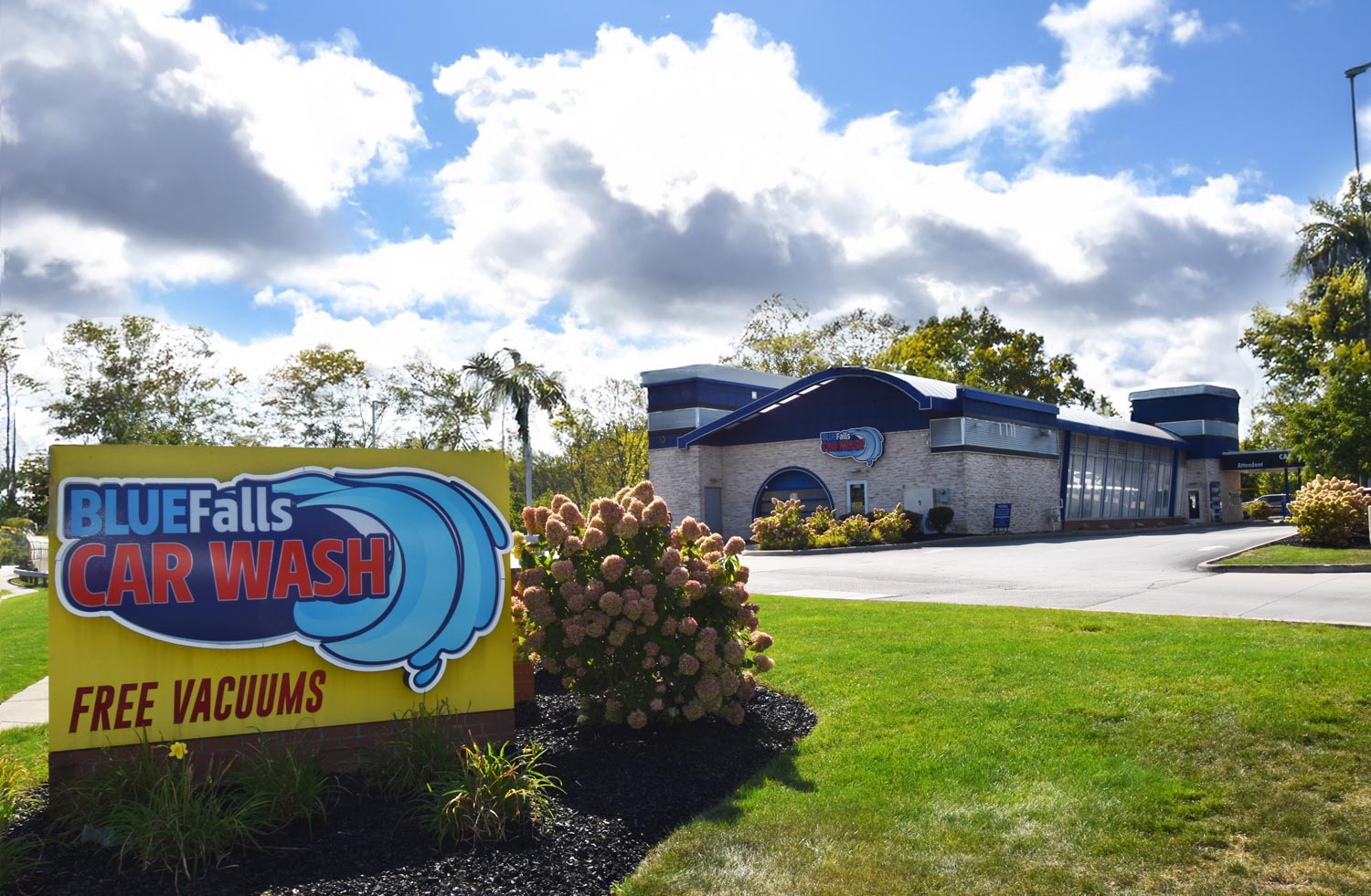 Strongsville - Blue Falls Car Wash